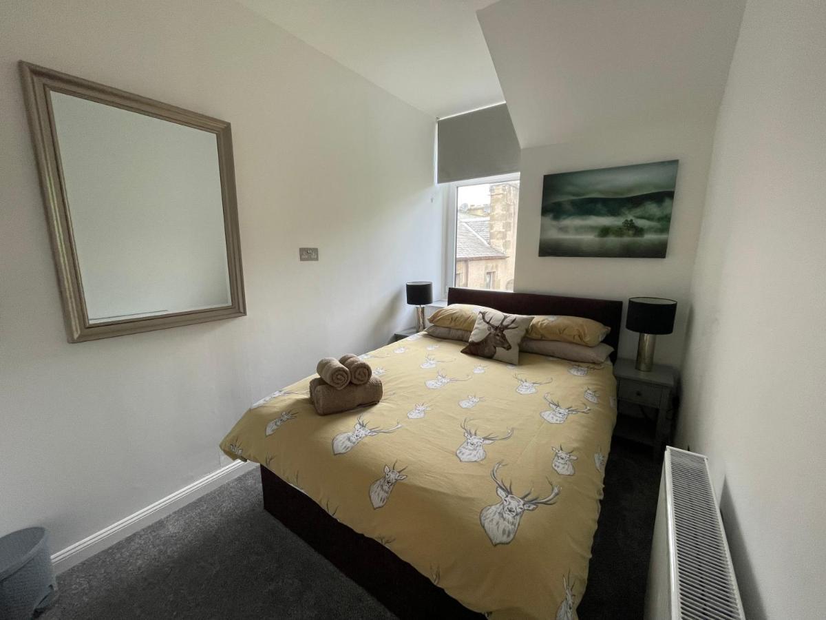 Crown Aros Beag, Ultra City Central 2 Bedroom Apartment With Free Parking Onsite Inverness Exterior photo